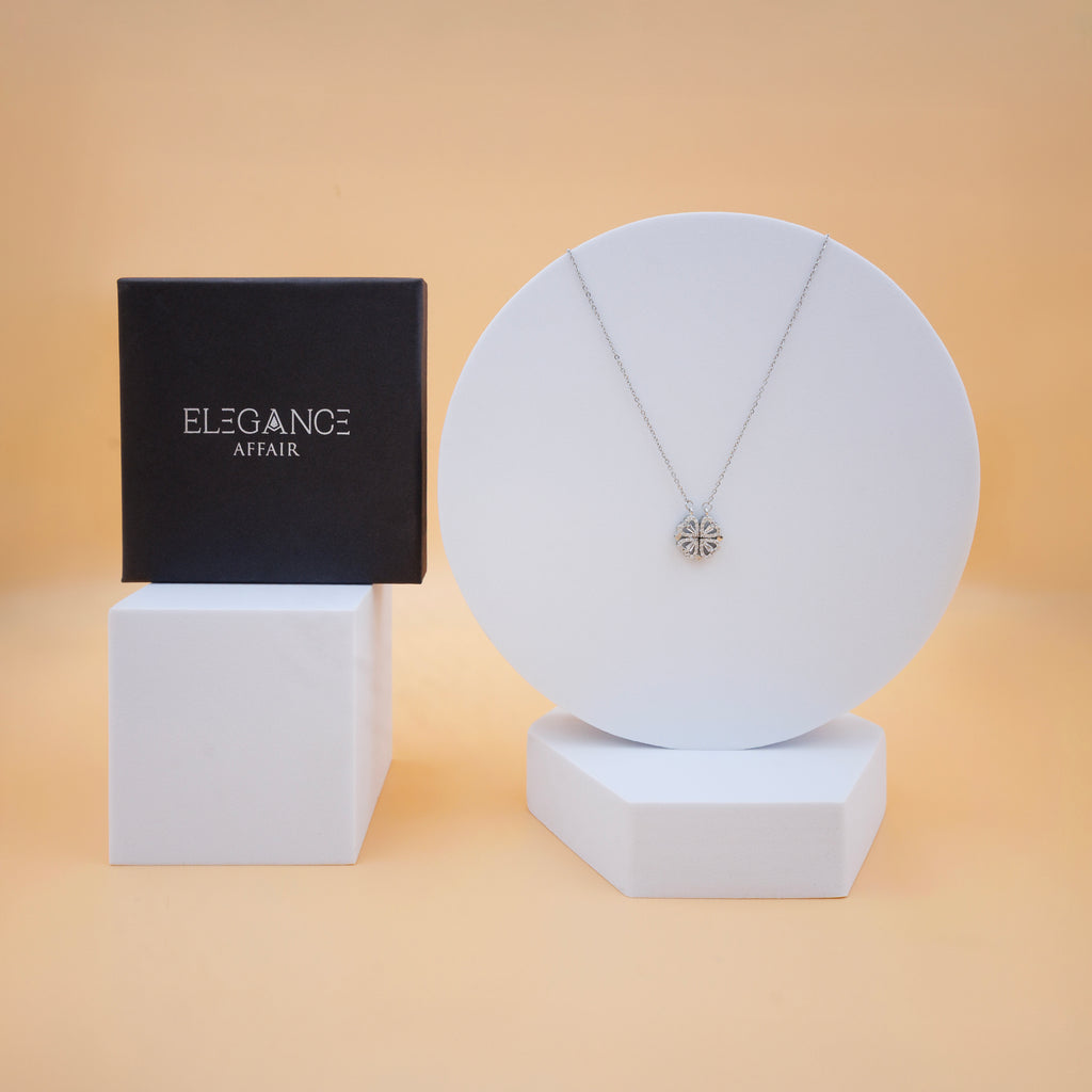 Magnetic Clover Heart Necklace